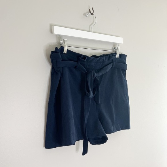 NWT Almost Famous Shorts (Size XL) - Picture 3 of 9
